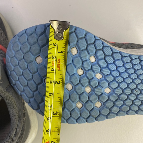 New Balance Fresh Foam Sneakers US Youth 11 Grey/Pink/Blue. M YAARICT3 - Picture 11 of 11